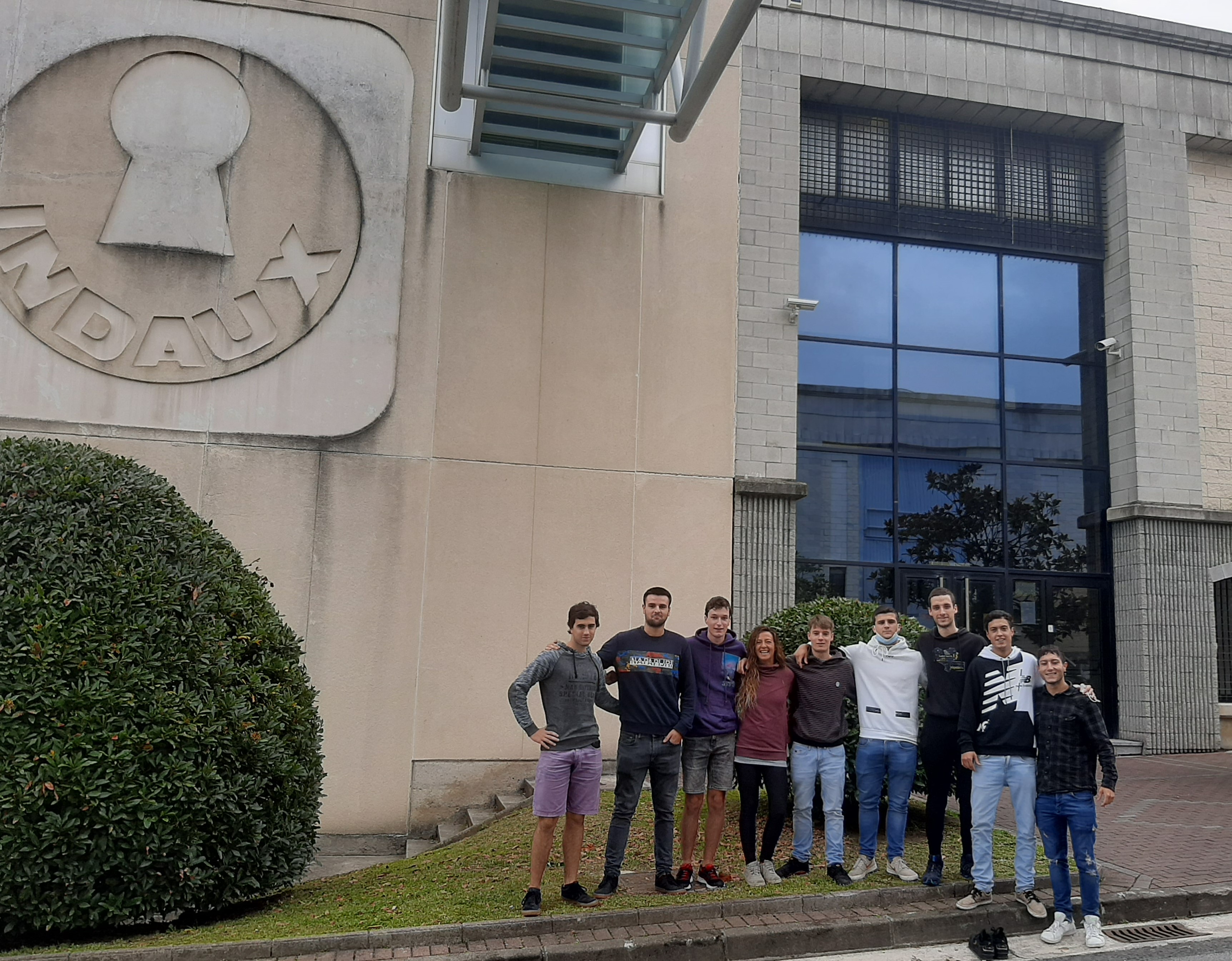 Espezializazioko ikasleak INDAUX-en