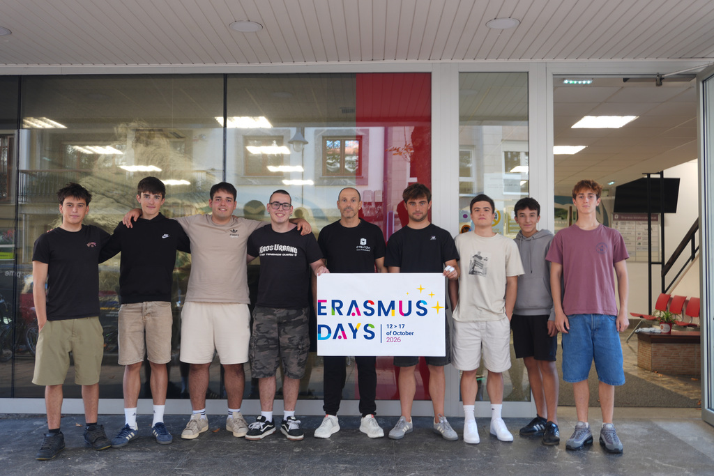 Oteitzako ikasleak Erasmus Days egunak ospatzen