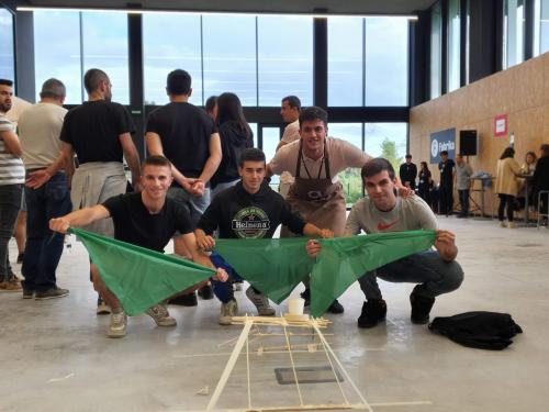 Oteitzako ikasleak erronkako garaile